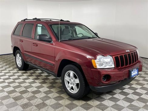Used 2007 Jeep Grand Cherokee Laredo w/ Cargo Convenience Group image 25