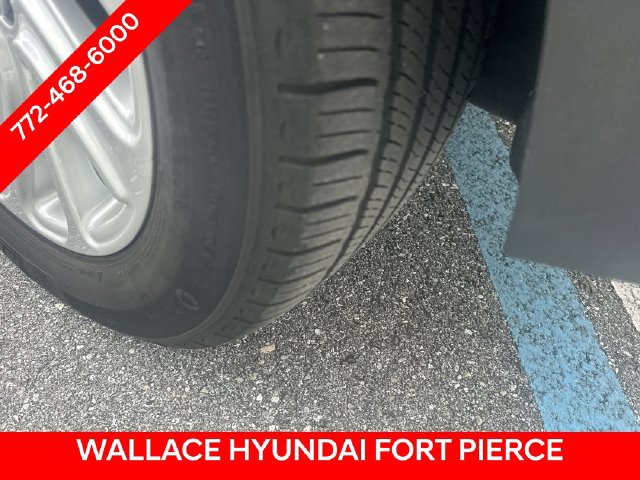 Used 2023 Lincoln Corsair FWD image 11