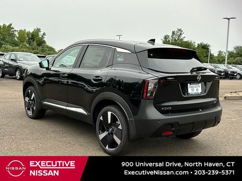 New 2025 Nissan Kicks SR w/ Illumination Package image 4