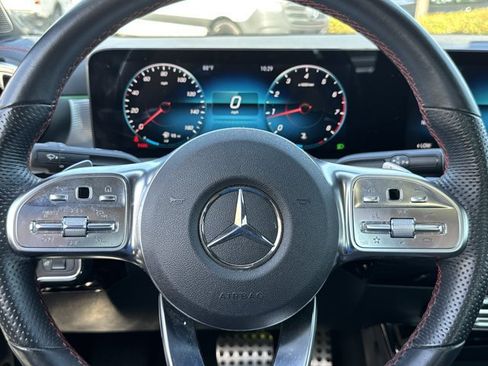 Used 2022 Mercedes-Benz CLA 250 image 24