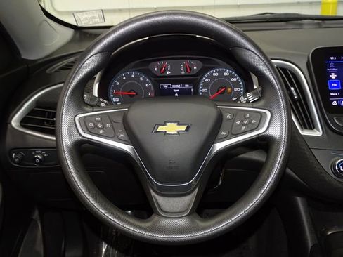 Used 2023 Chevrolet Malibu LT FWD image 21