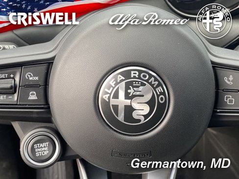 New 2024 Alfa Romeo Tonale Veloce image 24