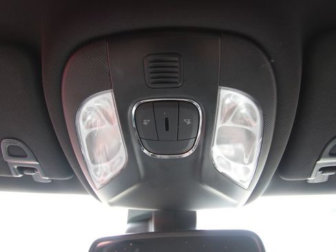 Used 2025 Jeep Compass Limited AWD/4WD image 33