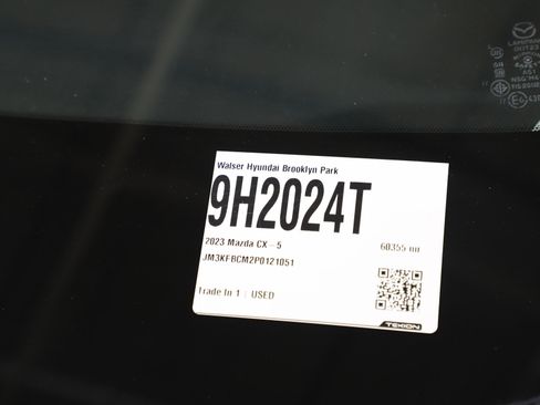 Used 2023 MAZDA CX-5 Carbon Edition image 28