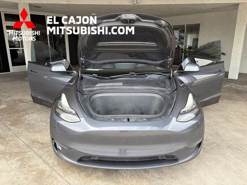 Used 2020 Tesla Model Y Performance AWD/4WD image 16