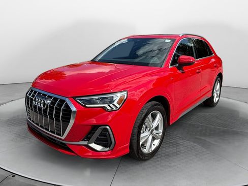 Used 2022 Audi Q3 2.0T Premium Plus AWD/4WD image 3