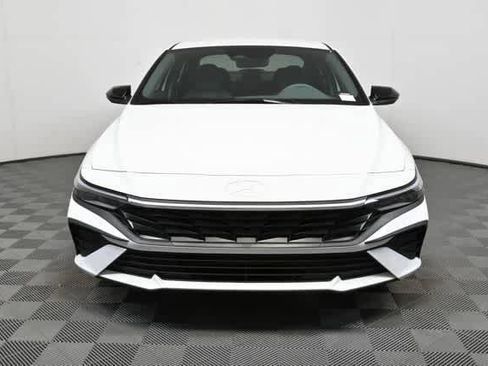 New 2026 Hyundai Elantra Sport image 10