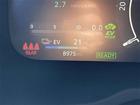 Used 2024 Toyota RAV4 XSE w/ Premium Package image 25