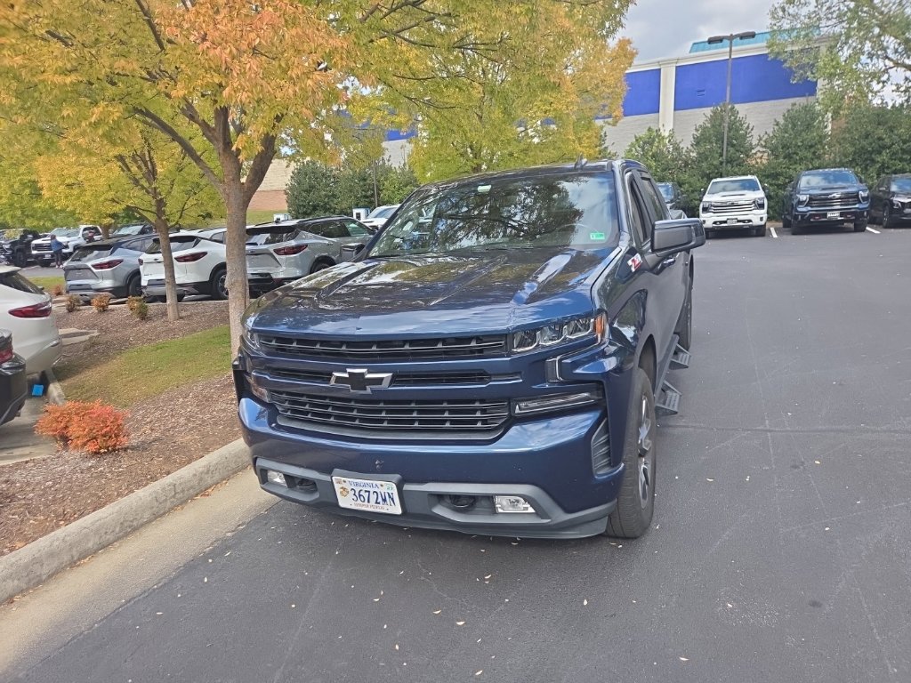 Used 2019 Chevrolet Silverado 1500 RST AWD/4WD image 2