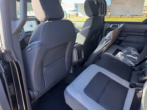 New 2025 Ford Bronco Big Bend image 27