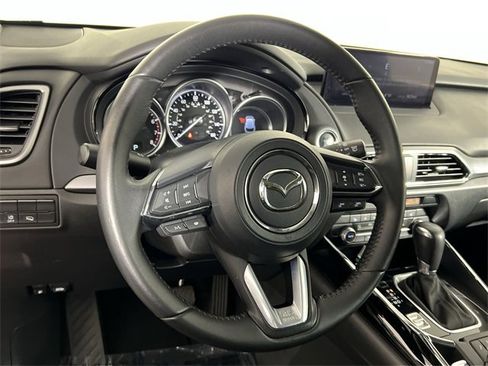 Used 2023 MAZDA CX-9 Touring image 11