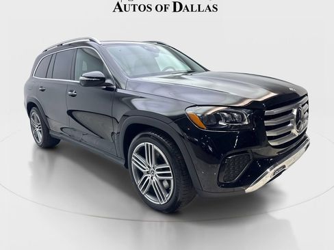 Used 2025 Mercedes-Benz GLS 450 4MATIC image 4