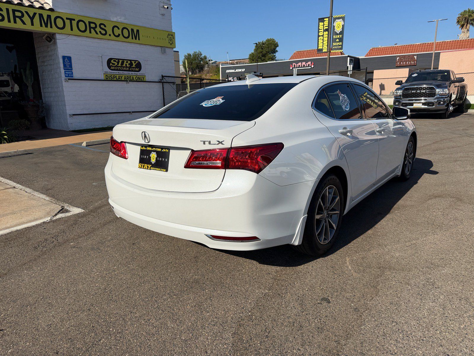 Used 2020 Acura TLX w/ Technology Package FWD image 3