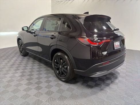 New 2026 Honda HR-V Sport image 4