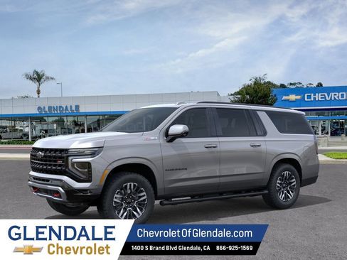 New 2026 Chevrolet Suburban Z71 w/ Comfort Package AWD/4WD image 2