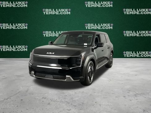 Used 2024 Kia EV9 Light Long Range image 12