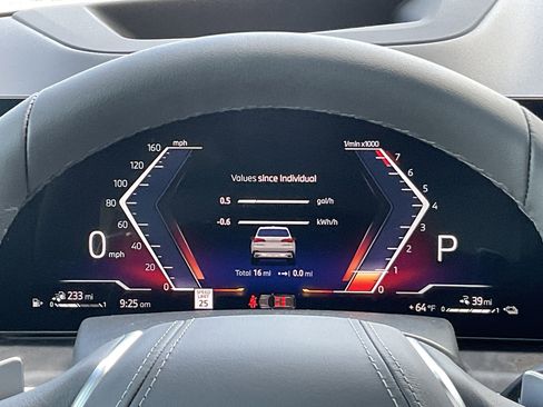 New 2026 BMW X5 xDrive50e image 14