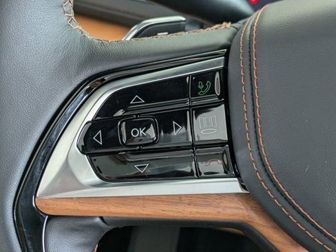 New 2025 Jeep Grand Cherokee Summit AWD/4WD image 26