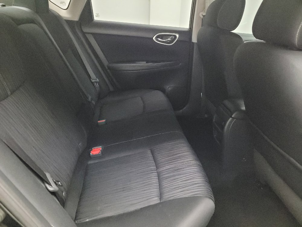 Used 2017 Nissan Sentra SV FWD image 19