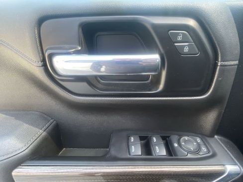 Used 2022 Chevrolet Silverado 1500 LT image 22