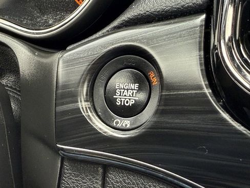 Certified 2020 Jeep Grand Cherokee Limited X image 17