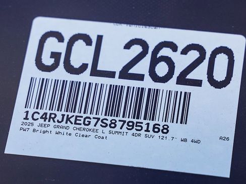 New 2025 Jeep Grand Cherokee L Summit image 30