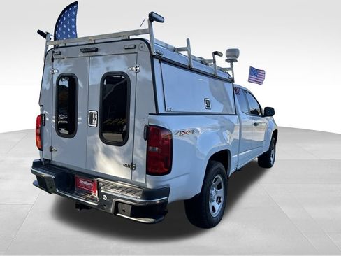 Used 2022 Chevrolet Colorado W/T w/ WT Convenience Package image 7