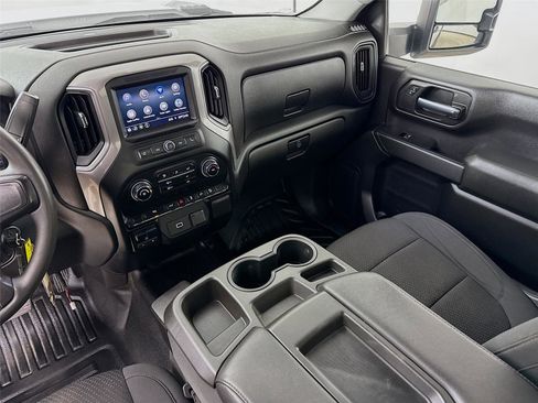 Used 2020 Chevrolet Silverado 2500 W/T w/ WT Convenience Package image 21