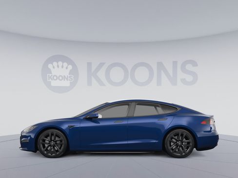 Used 2021 Tesla Model S Plaid image 2