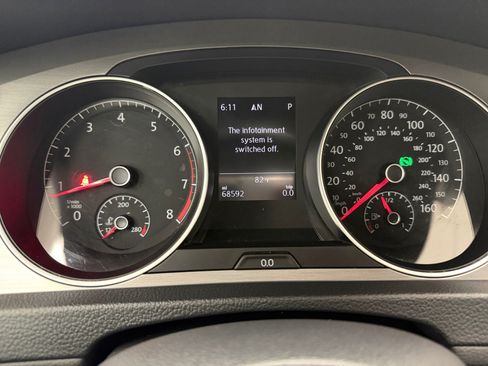Used 2016 Volkswagen Golf S FWD image 16