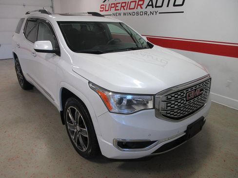 Used 2017 GMC Acadia Denali w/ Technology Package image 11