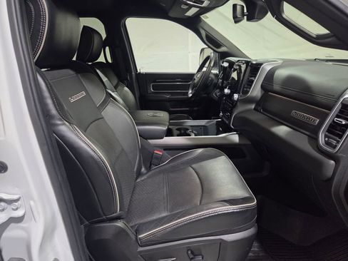 Used 2020 RAM 2500 Laramie image 12