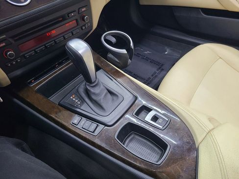 Used 2011 BMW Z4 sDrive30i RWD image 31