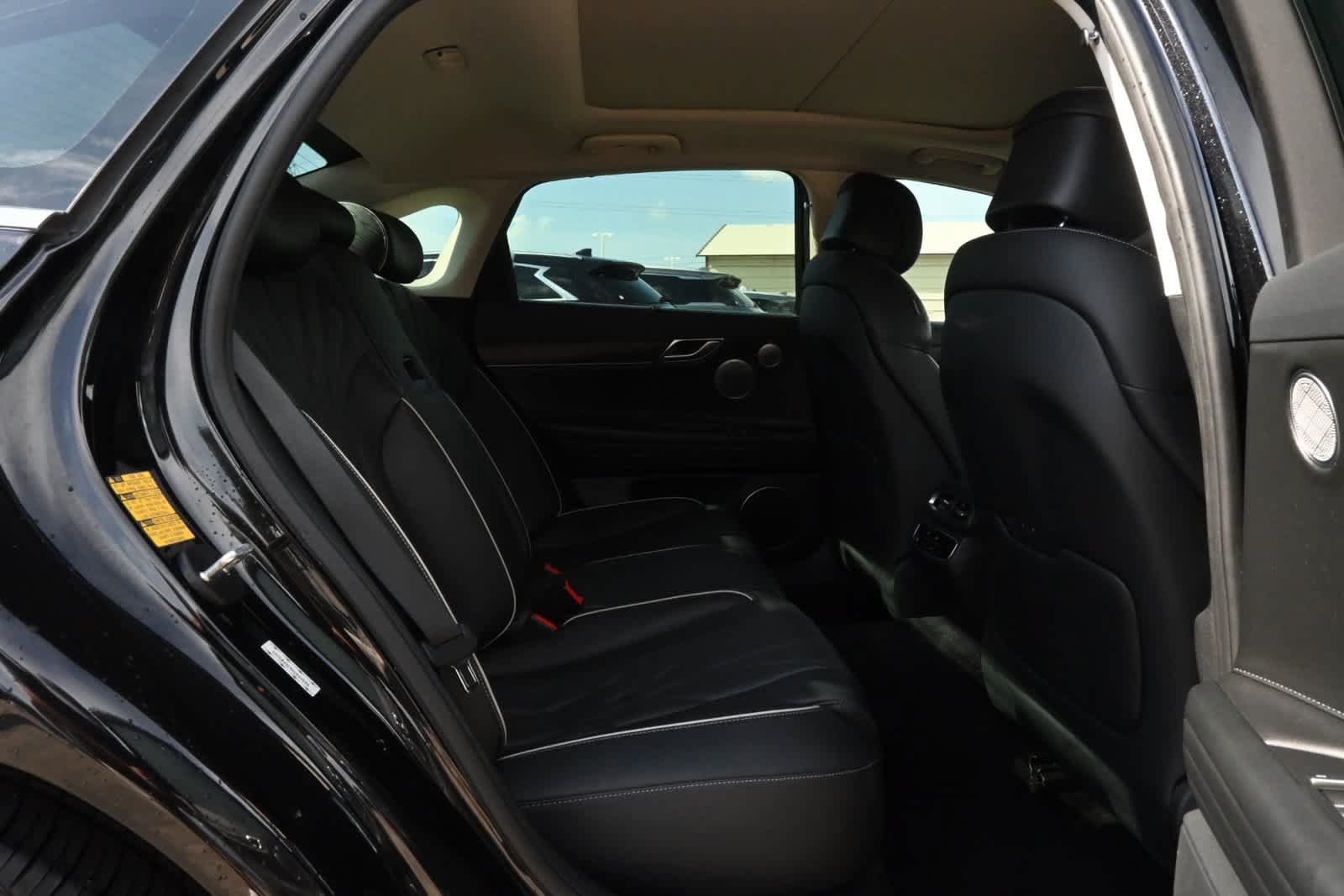 Used 2021 Genesis G80 2.5T w/ Prestige Package AWD/4WD image 22