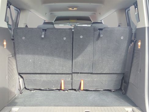 Used 2020 Ford Transit Connect XL image 14