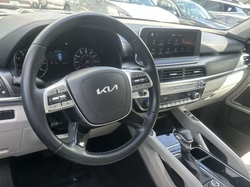 Certified 2022 Kia Telluride S FWD image 20