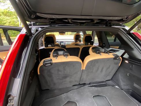 Used 2018 Volvo XC90 T6 Momentum w/ Convenience Package AWD/4WD image 57