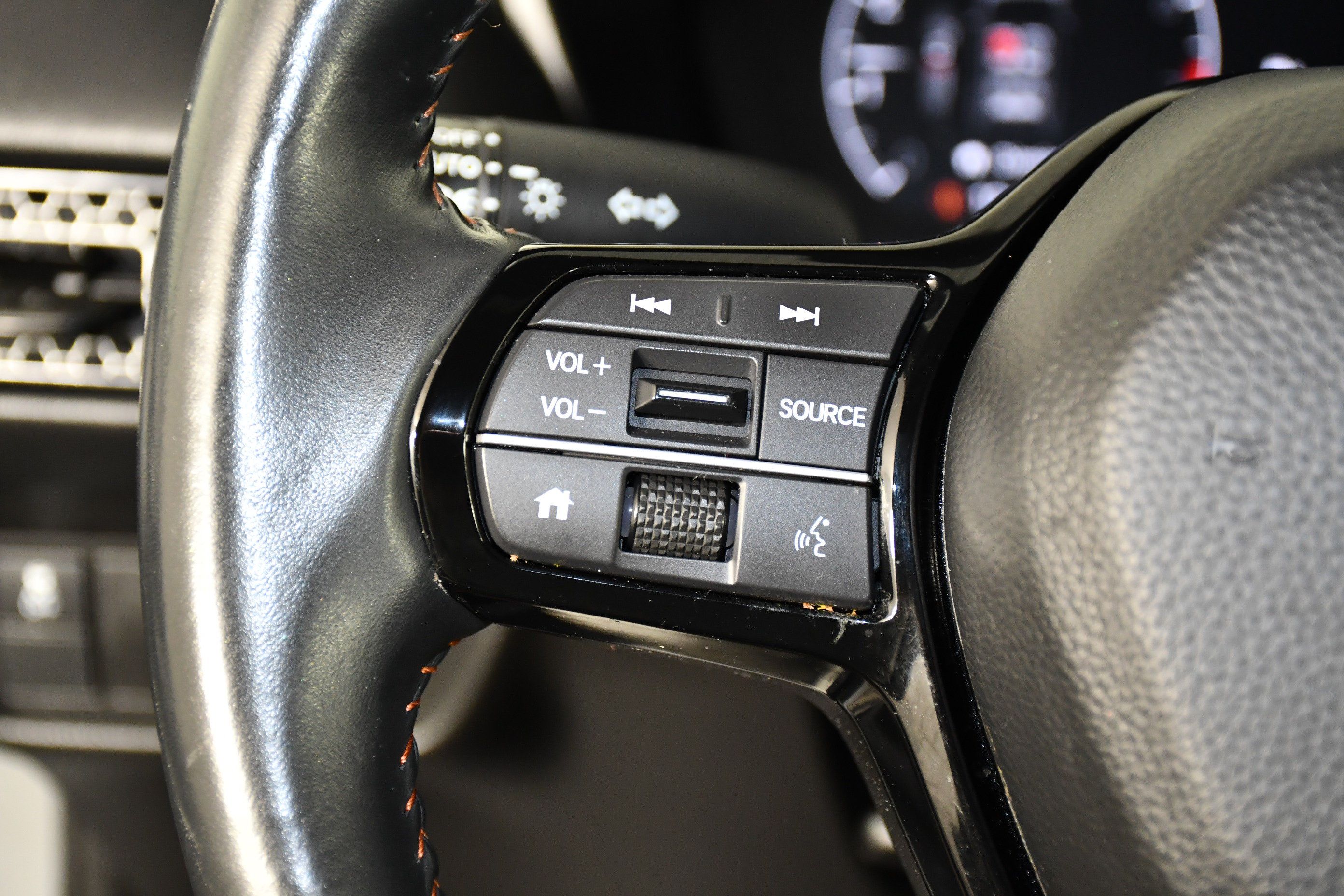 Certified 2024 Honda HR-V Sport image 21