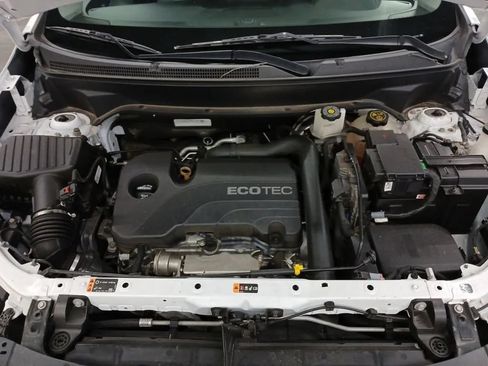 Used 2019 Chevrolet Equinox LS w/ LPO, Cargo Package FWD image 20