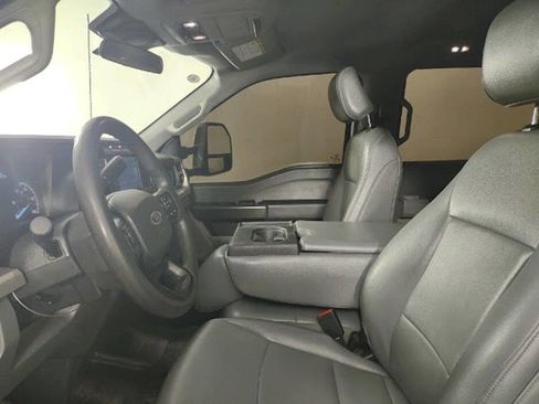 Used 2024 Ford F250 XL AWD/4WD image 10