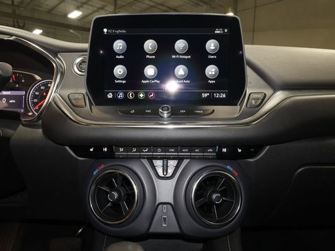 Certified 2025 Chevrolet Blazer LT image 16