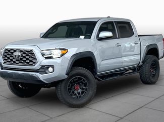 Used 2020 Toyota Tacoma TRD Off-Road AWD/4WD video 1