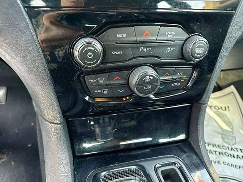 Used 2021 Chrysler 300 S RWD image 15