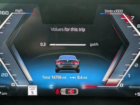 Used 2025 BMW 440i xDrive Coupe w/ Premium Package AWD/4WD image 10