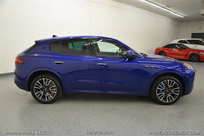 Used 2023 Maserati Grecale Modena AWD/4WD image 7