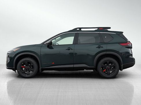New 2026 Nissan Rogue SV image 4