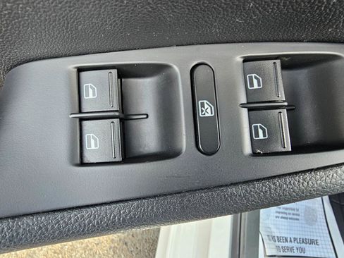 Used 2014 Volkswagen Jetta S FWD image 30
