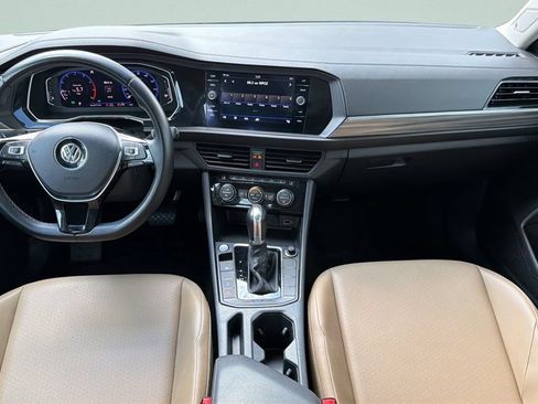 Used 2019 Volkswagen Jetta SEL FWD image 12