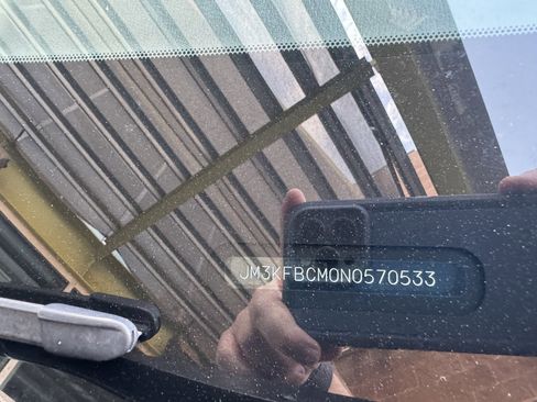 Used 2022 MAZDA CX-5 Carbon Edition image 44