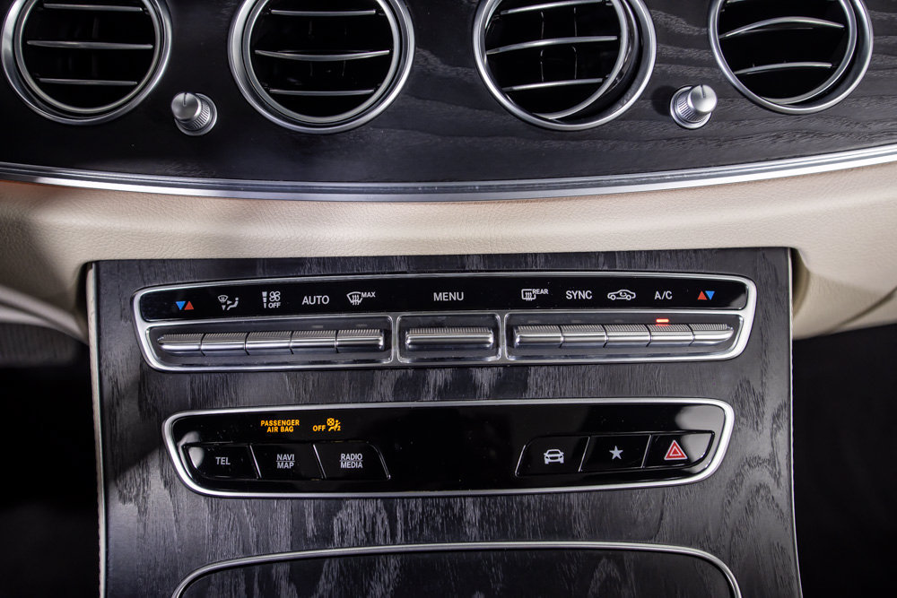 Used 2021 Mercedes-Benz E 450 4MATIC Sedan image 31